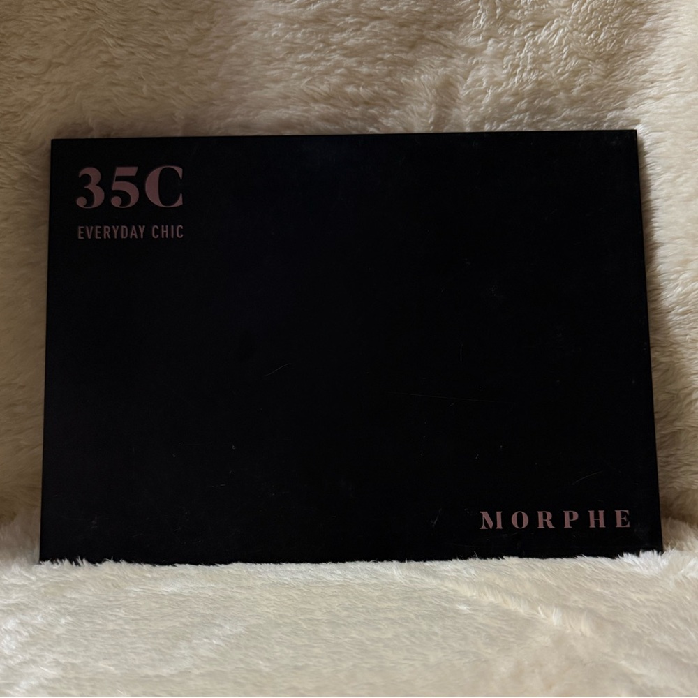 Morphe 35C Everyday Chic Black Palette